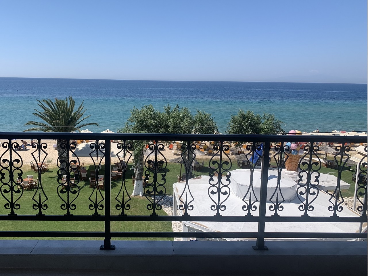 Flogita Apartments, Nea Flogita